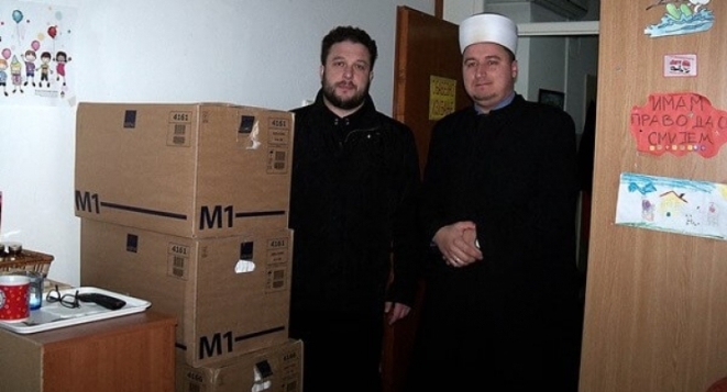 03 03 2016 04 svestenik imam pomoc