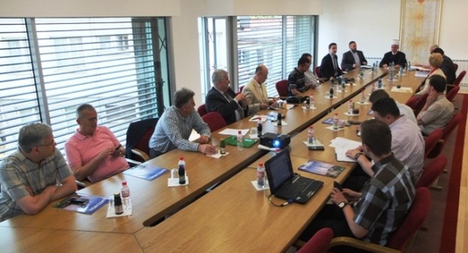 05 06 2016 03 sjedina odbor turali begovea dzamija