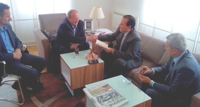 22 09 2015 04 up nio pos 1