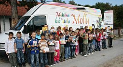 23 12 2015 01 biblioteka djeca povratnici i