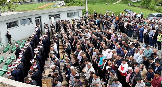 24 04 2016 01 dzenaza vlasenica