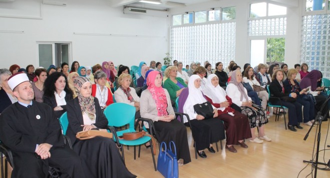 26 05 2016 02 skola islama mostar