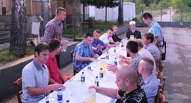 27 06 2016 03 iftar crops