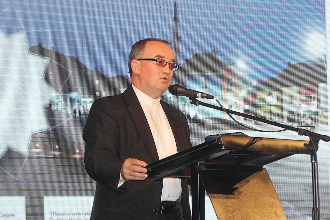 9 5 2016 monografija tuzlanski dzemati 1