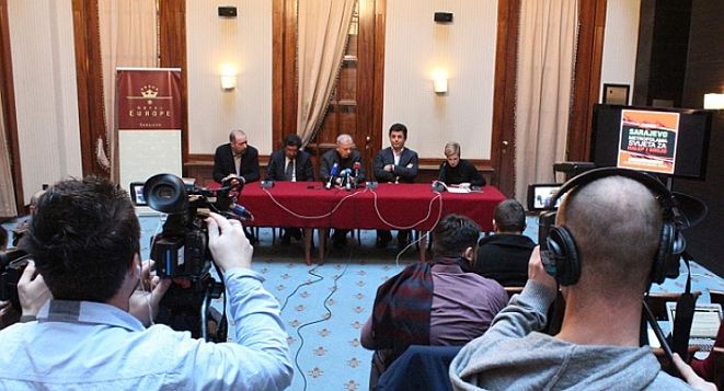 13 12 2016 miting sirija press