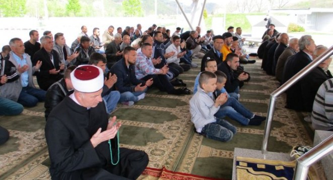 17 04 2017 02 dzuma potocari