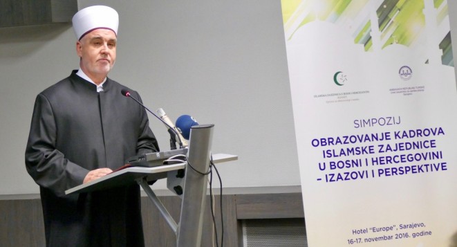 17 11 2016 01 simpozij