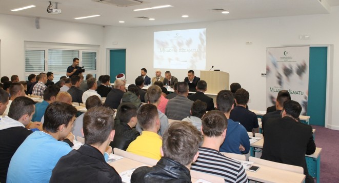 16 05 2017 04 SEMINAR MLADI TUZLA