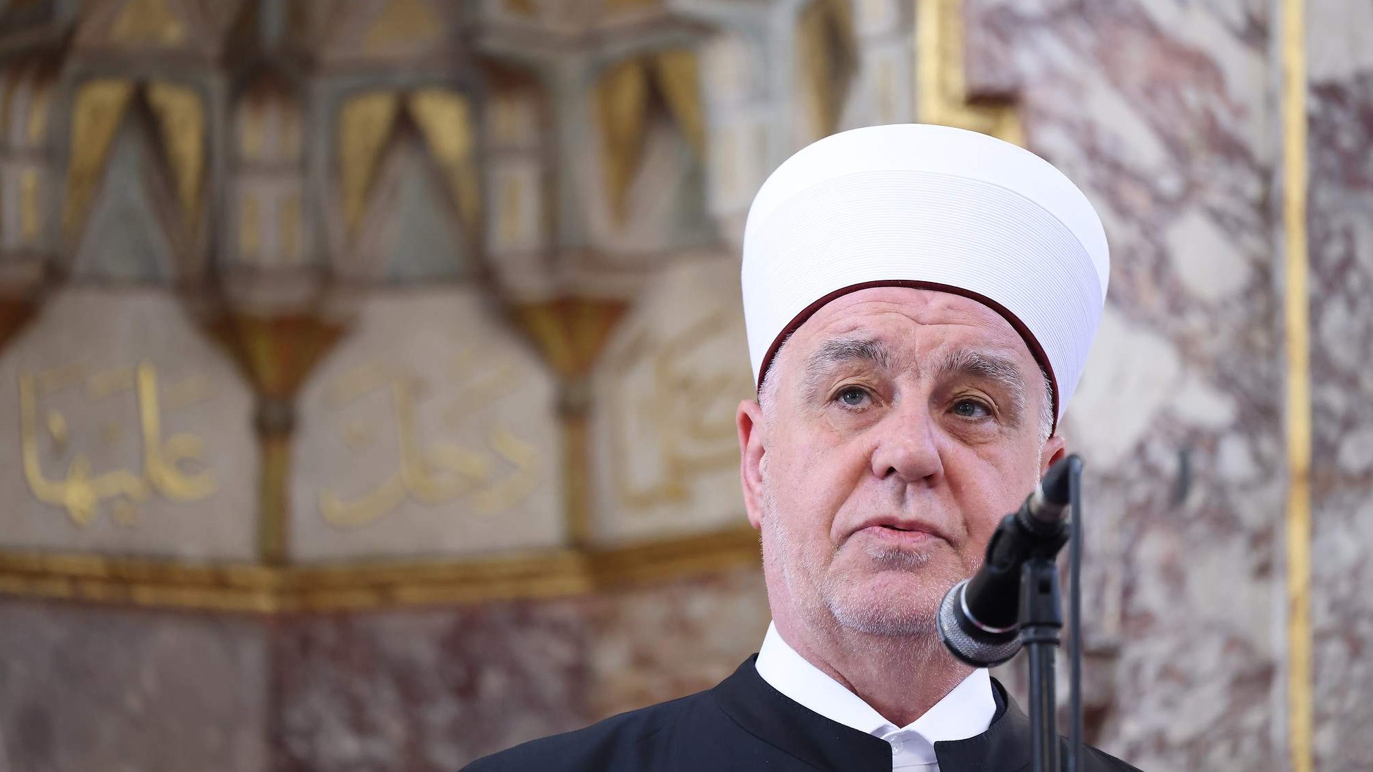 11 04 2026 01 obracanje reisul uleme novim hafizima od vas ce umnogome zavisiti kojim ce putem ici nasa zajednica69858