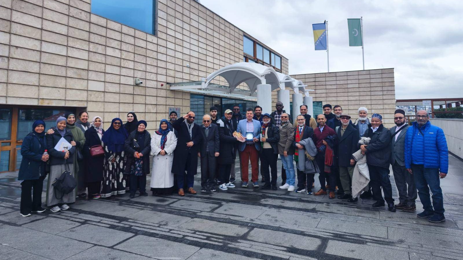 30 03 2026 02 delegacija londonske fondacije nida trust posjetila rijaset iz u bih