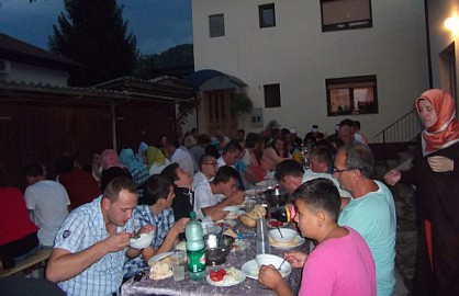 akt-mladih-bl-08-2012-i