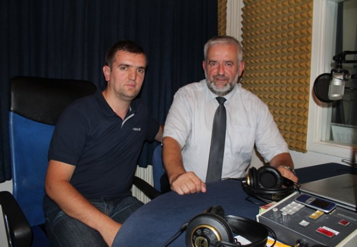 26 08 2015 muderris bir radio hadz